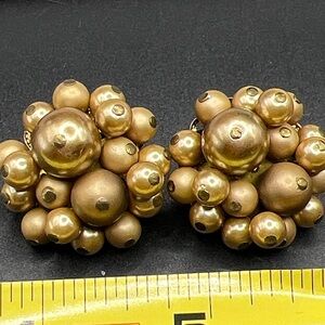 Vintage 1950’s Japan Cluster Bead Earrings